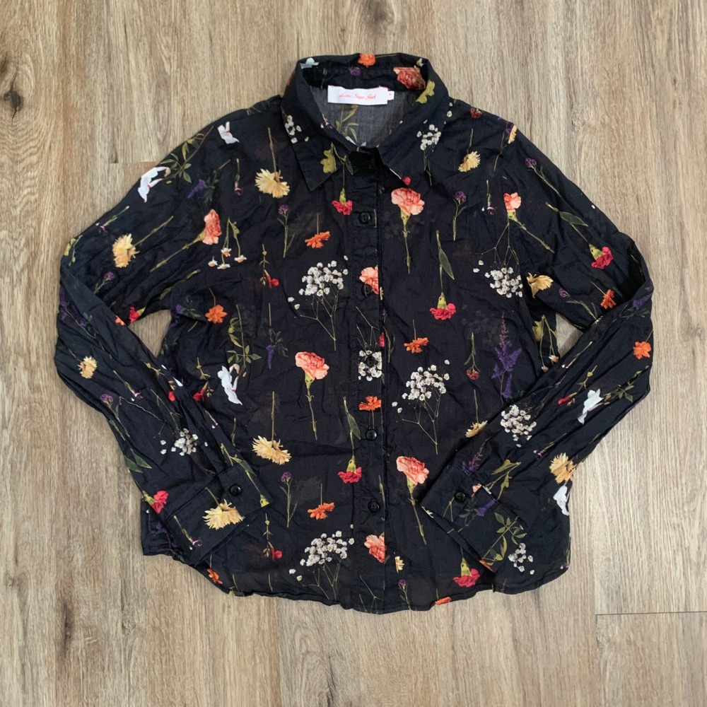 Lisa Says Gah Tessa Sheer Cotton Floral Button Down in Black - size medium women
